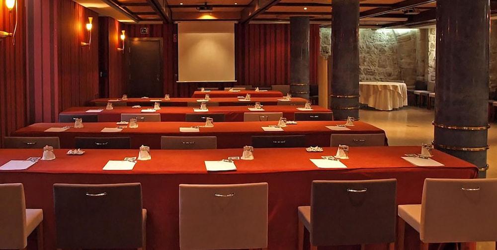 Rice Palacio De Los Blasones Burgo Dış mekan fotoğraf